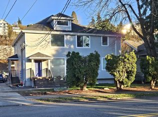516 Wells Ave S APT B, Renton, WA 98057