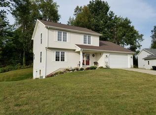 5318 Debbie Ct SW, Wyoming, MI 49418