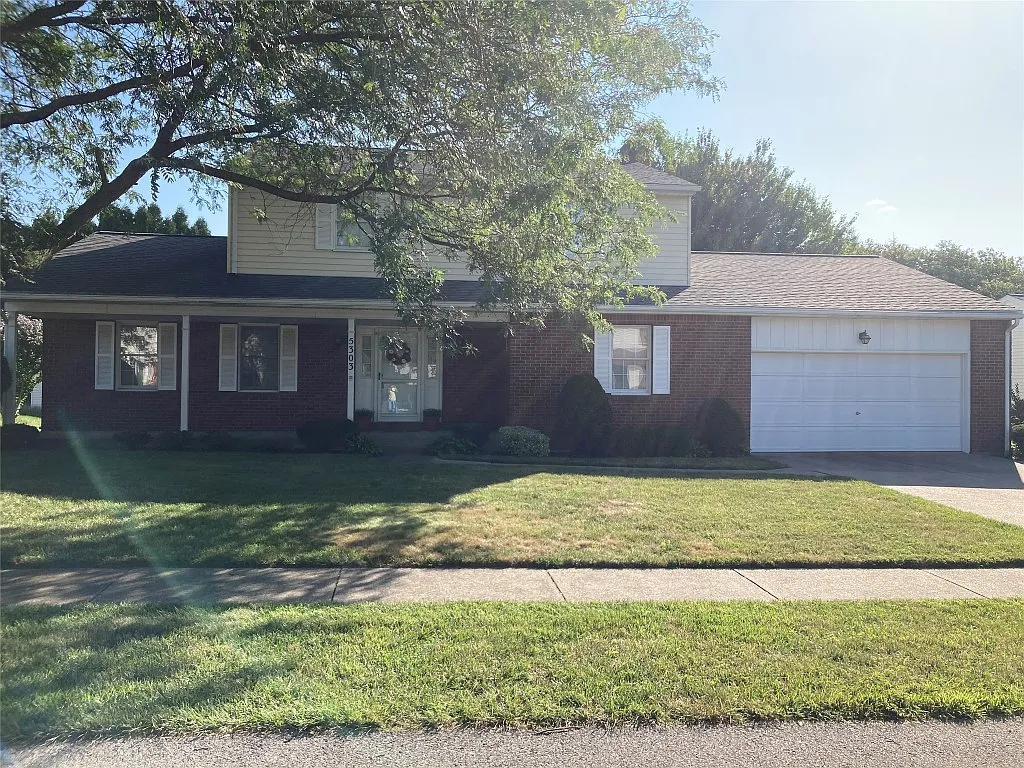 5303 Mill St photo 1