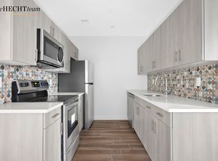 906 E New York Ave #7H, Brooklyn, NY 11203