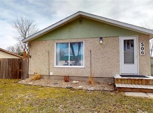 506 Walsh St, Maple Creek, SK S0N1N0
