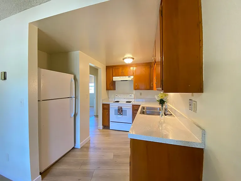 Meadowlake 1025 — Photo 8