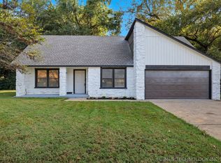1824 S Umbrella Ct, Broken Arrow, OK 74012