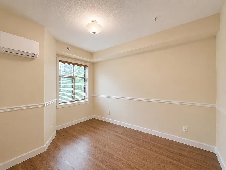 20367 85th Ave #203 — Photo 7