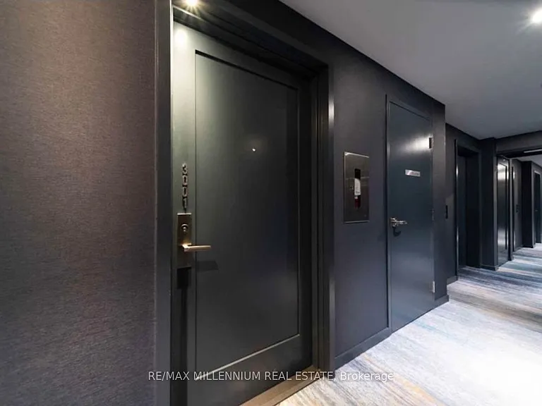 28 Wellesley St E #3001 — Photo 10