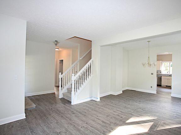 2nd image of 37422 N Hayes St