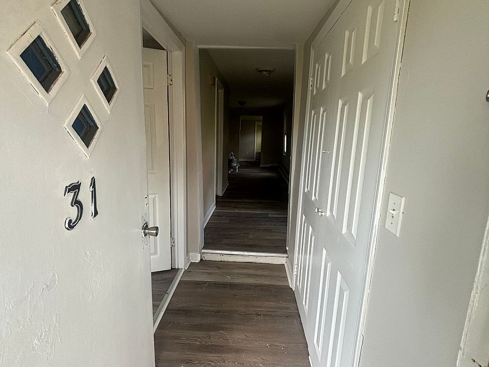 2nd image of 31 Hancock St