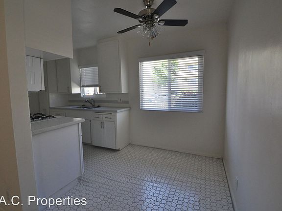 4th image of 11054 Otsego St APT 1