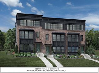 921 W McGraw UNIT 33, Seattle, WA 98119