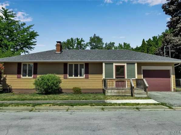 126 Elm St, Batavia, NY 14020