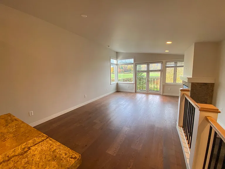 Villas at Woodinville — Photo 41