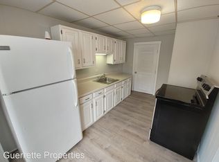 29 Pleasant St APT 2, Gardiner, ME 04345