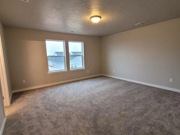 17795 Stony Ridge Ave — Photo 15