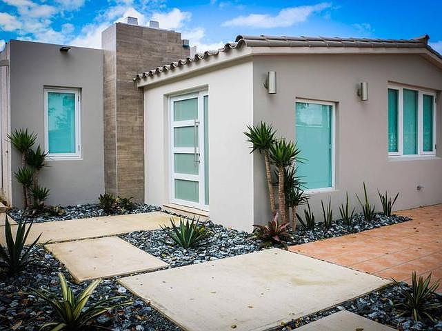 1st image of 2156 Calle Teniente Lavergne