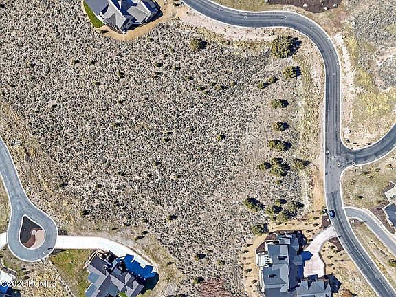 3rd image of 2526 E Boulder Top Way
