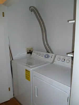 Rented by R New York | media 32