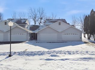 22710 Dunvilla Dr, Pelican Rapids, MN 56572