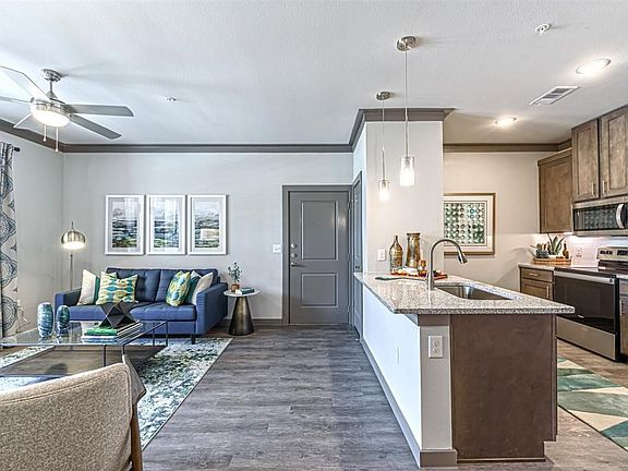 4th image of 13351 Cityscape Ave #10102