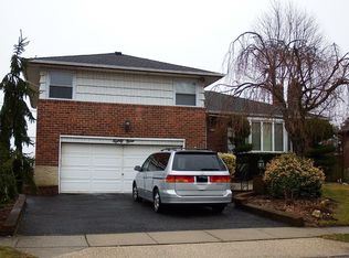 89 Nassau Ave, Plainview, NY 11803