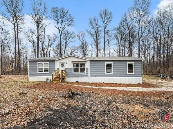 99 Phillips Drive, Royston, GA 30662