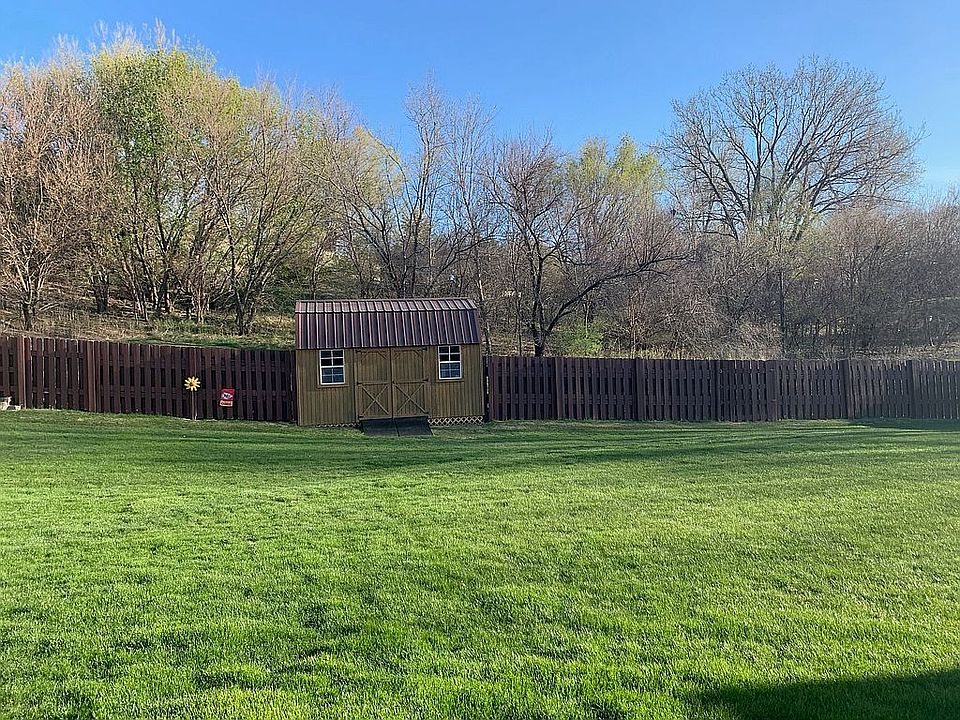 1736 Aztec Cir, Sioux City, IA 51104 Zillow