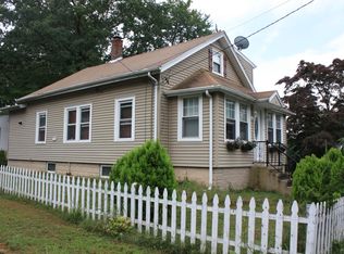 56 Towanda Dr, North Providence, RI 02911