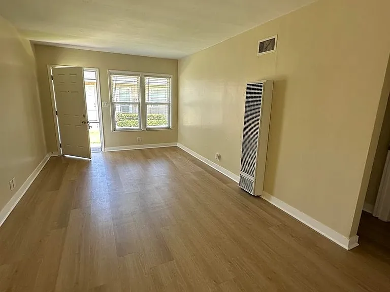 647 E Birch St #661C — Photo 7