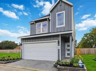 959 Green Vines Ln, Houston, TX 77091