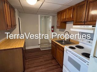 366 Main St #C, Cedarville, NJ 08311