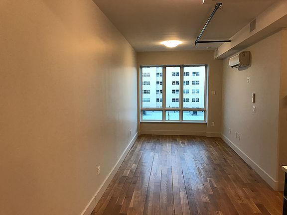 5th image of 880 Dekalb Ave