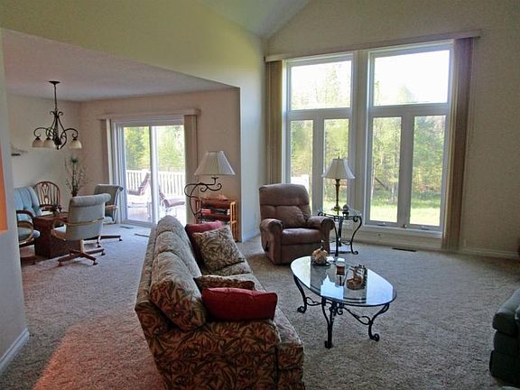 3rd image of 10653 Birchwood Ct