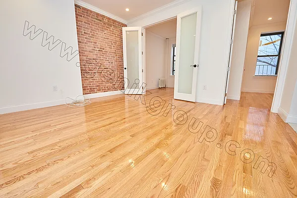 Rented by Genik Group Corp | media 29