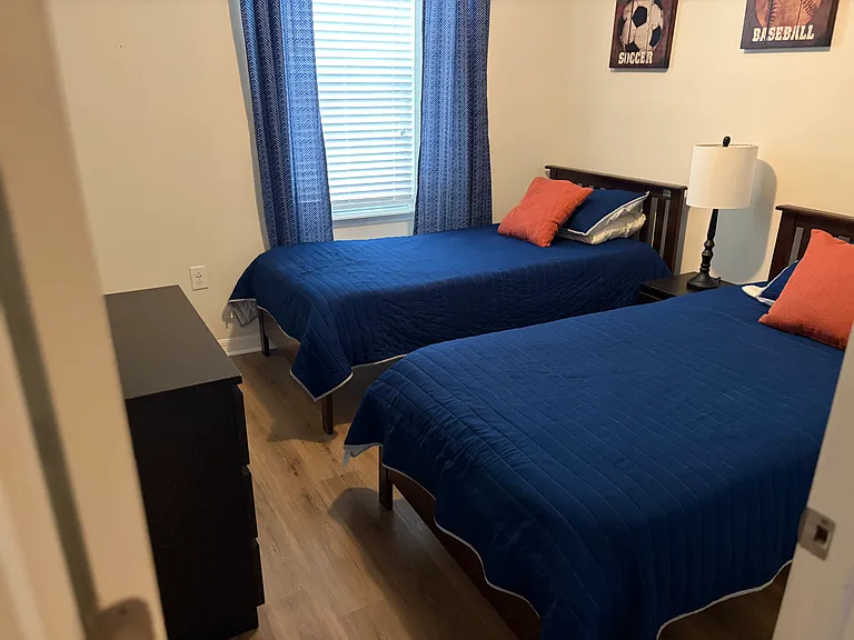 2078 Rome Dr — Photo 12