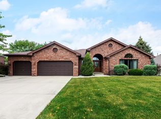 10652 Ridgewood Dr, Palos Park, IL 60464