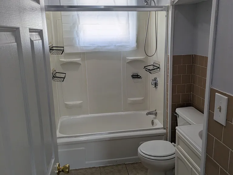 224 Doyle St #2 — Photo 15