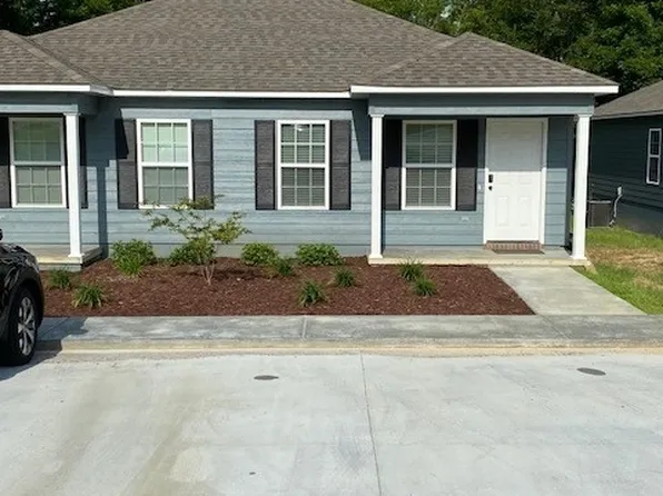 100 Theresa Ln, Vidalia, GA 30474