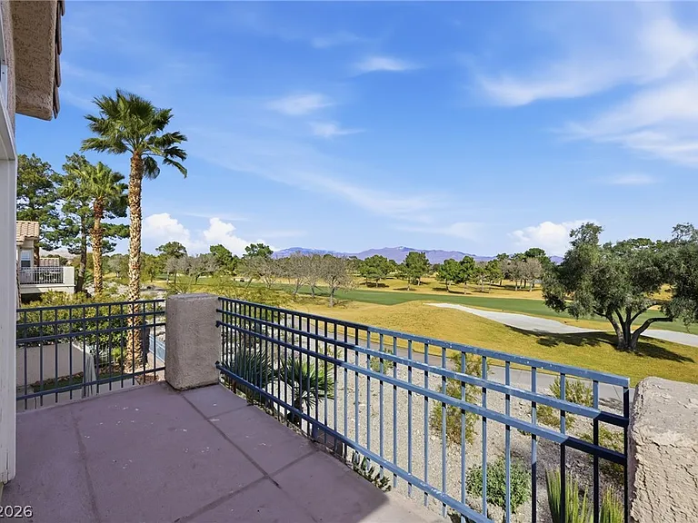 9236 Eagle Ridge Dr — Photo 20