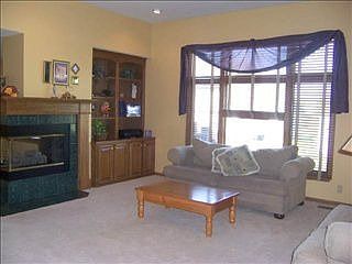 4th image of 4119 Ironwood Ct