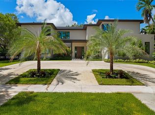 19900 NE 21st Ct, Miami, FL 33179