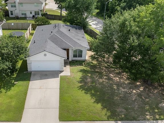 2nd image of 22811 August Leaf Dr