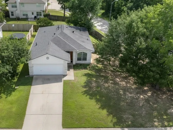 22811 August Leaf Dr, Tomball, TX 77375