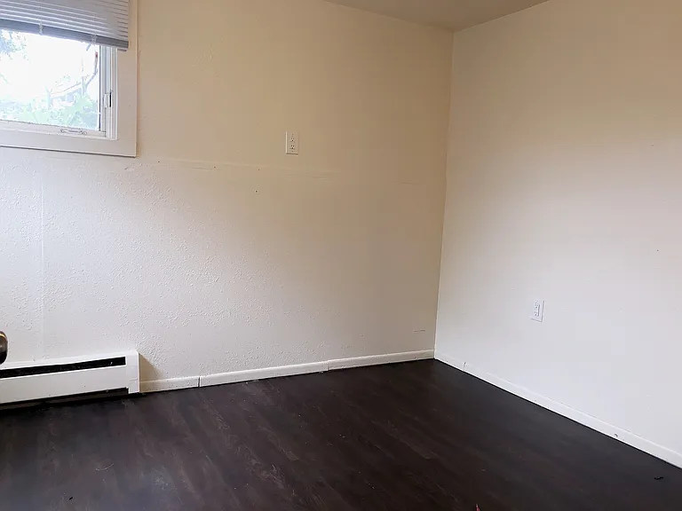 1335 Hyder St — Photo 27