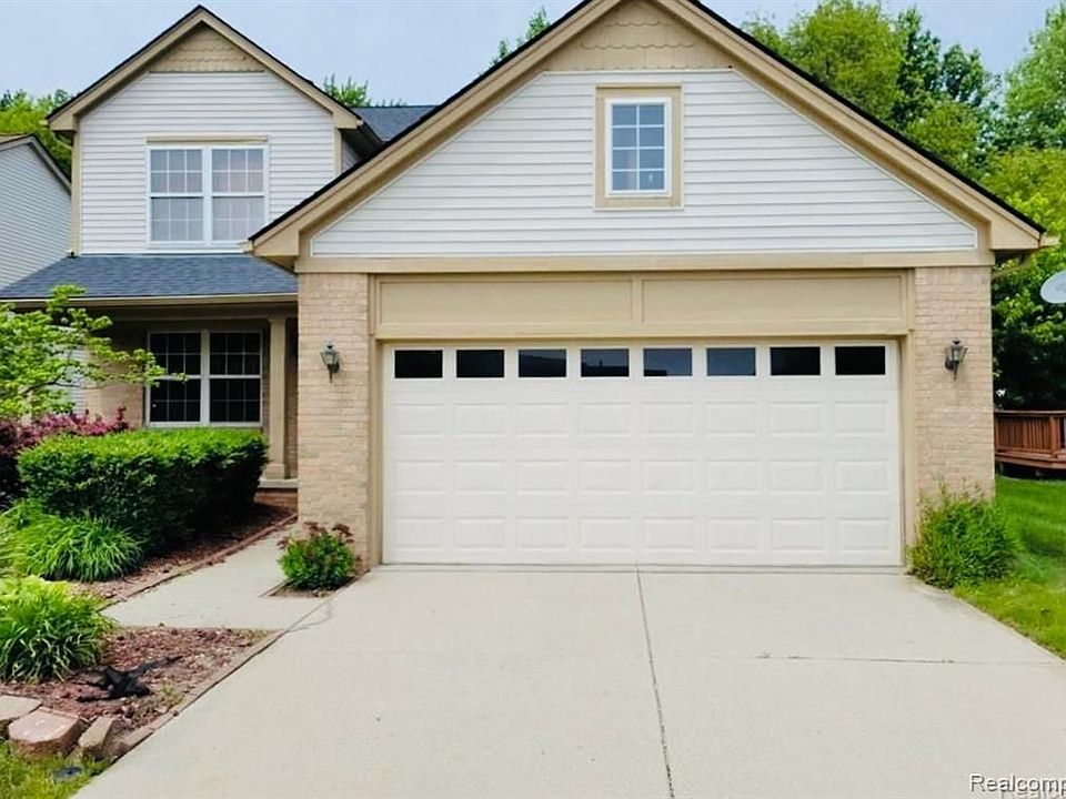 1st image of 1544 Mulberry Ln