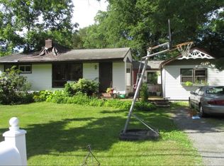 15 Hillis Ter, Poughkeepsie, NY 12603