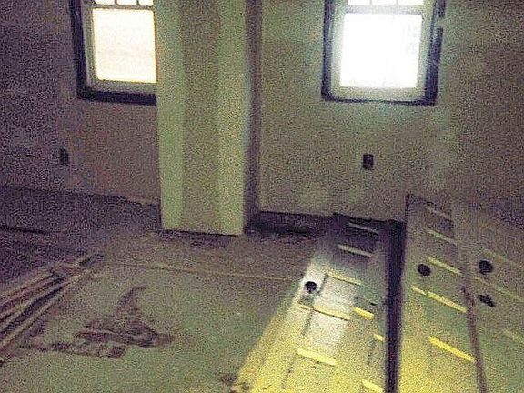 Materials on sight convey