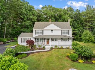 6 Clydesdale Ave, Pelham, NH 03076