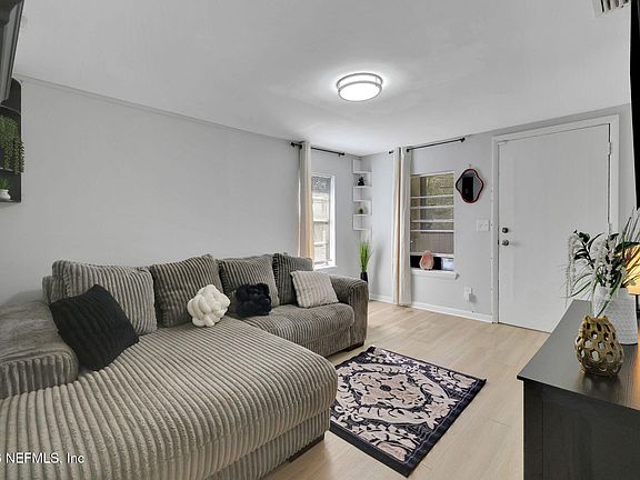 5th image of 6369 JAMMES Road