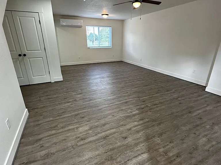 Sedalia Townhomes — Photo 9
