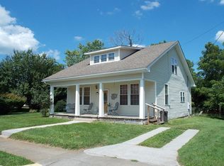 1123 N Main St, Hillsville, VA 24343