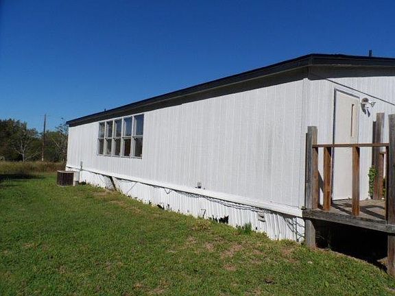 5th image of 1525 Red Oak Dr